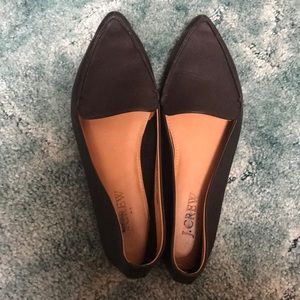 Cute J. Crew leather flats ❤️